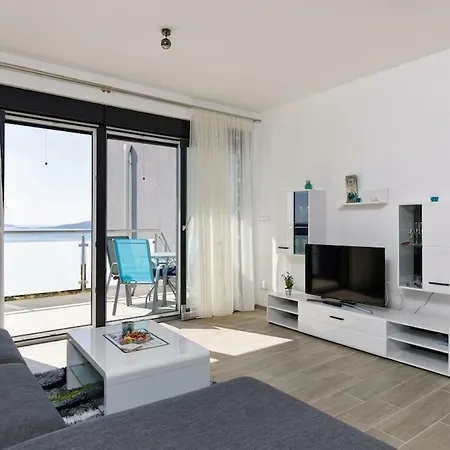 Apartment Ruza - Pool Seget Donji